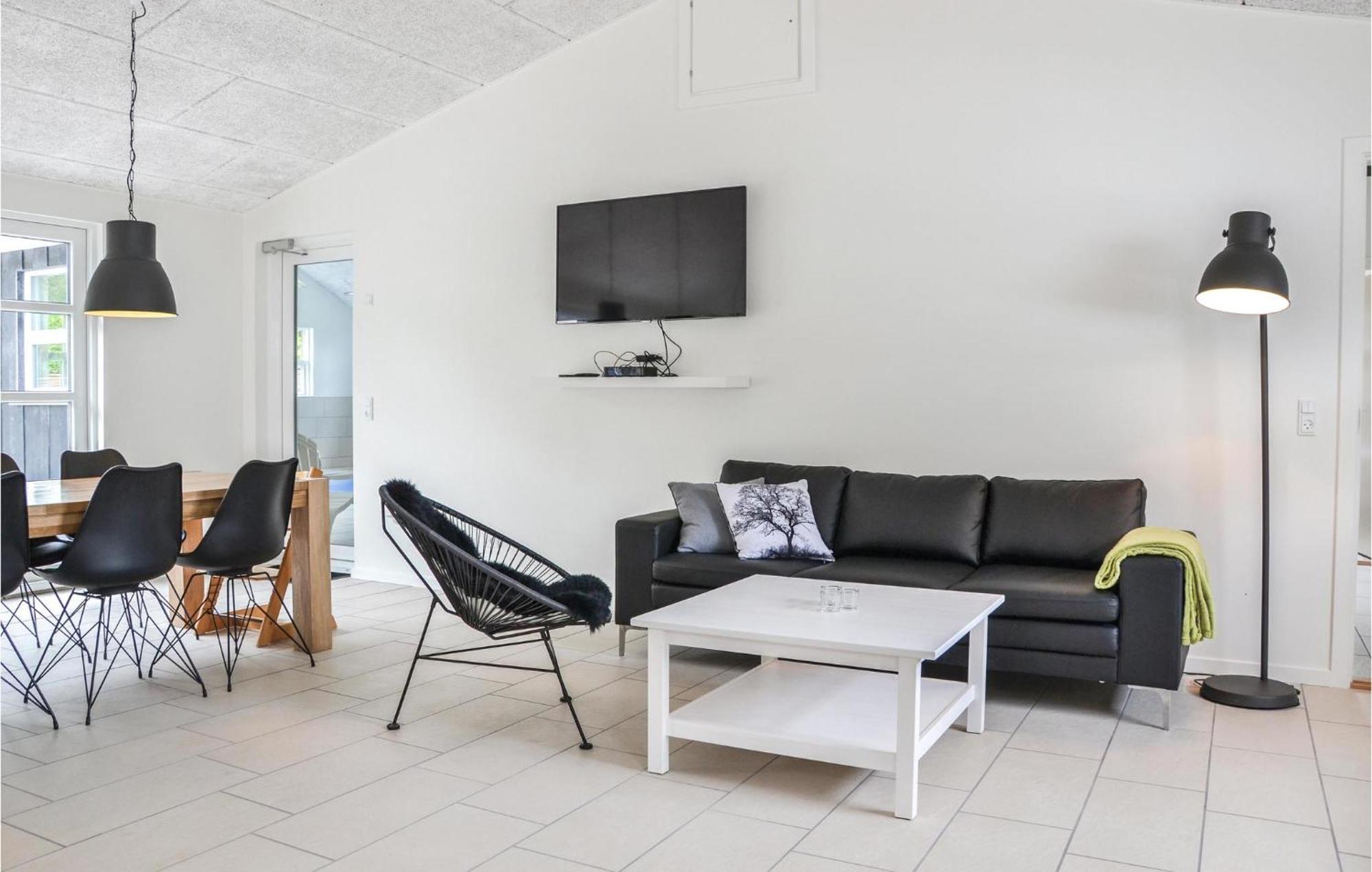 Stunning Home In Gilleleje With Sauna Bagian luar foto